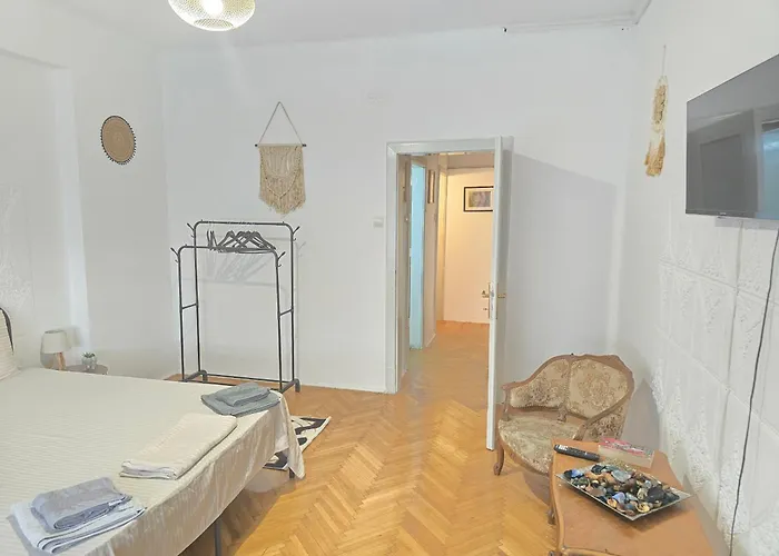 Апартаменти Ap12a Piata Romana