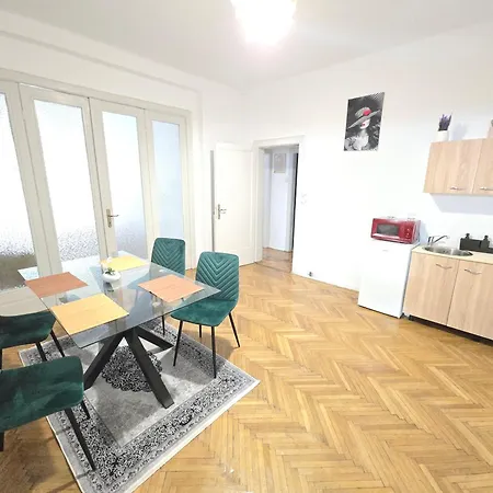 Ap12a Piata Romana Apartament Bucureşti