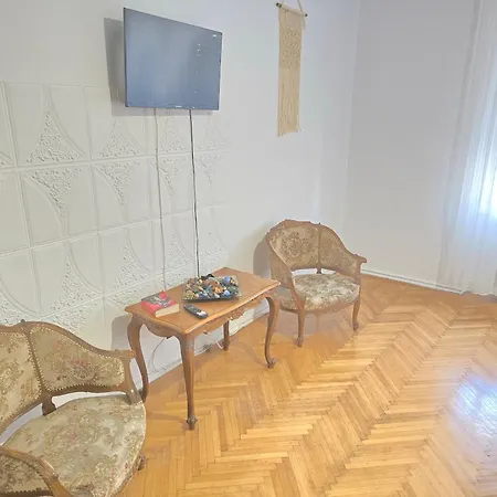 Ap12a Piata Romana Apartament Bucureşti